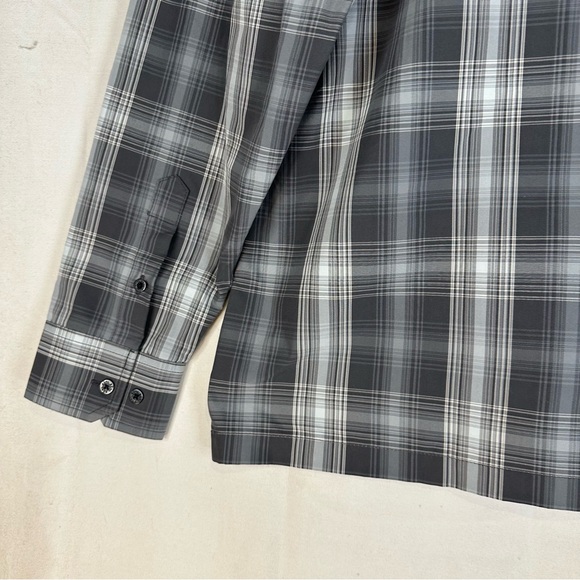 KUHL Men’s Size XL Shirt Button Down Plaid Long Sleeve Style Performance - Picture 13 of 15